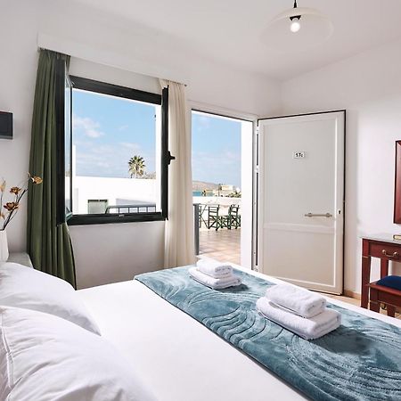 Agia Marina Eva Suites & Apartments מראה חיצוני תמונה