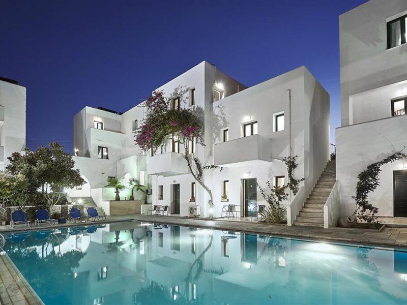 Agia Marina Eva Suites & Apartments מראה חיצוני תמונה