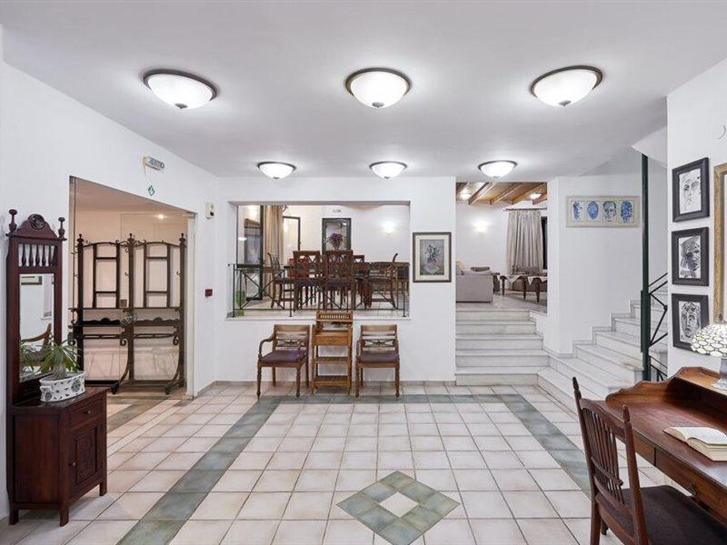 Agia Marina Eva Suites & Apartments מראה חיצוני תמונה