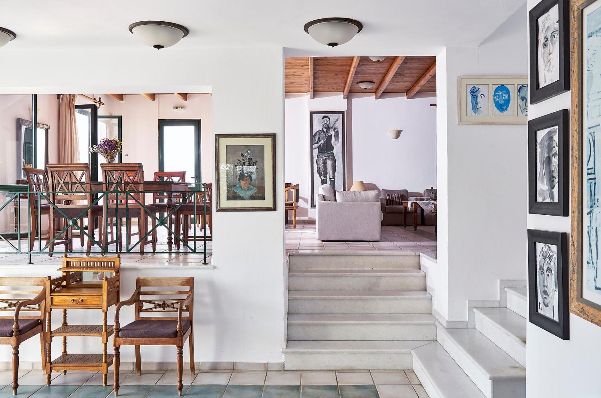 Agia Marina Eva Suites & Apartments מראה חיצוני תמונה
