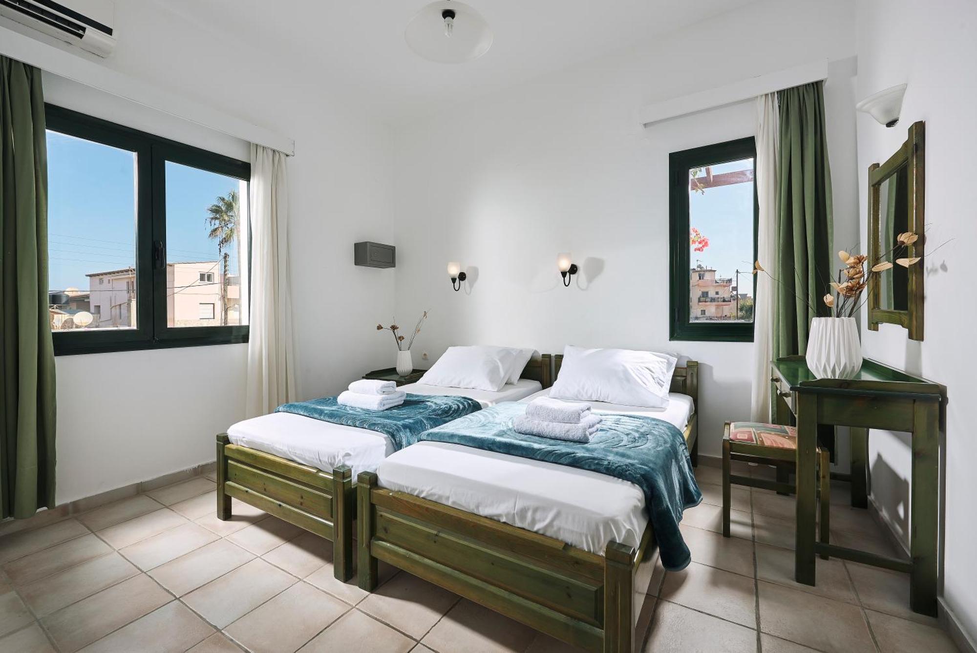 Agia Marina Eva Suites & Apartments חדר תמונה